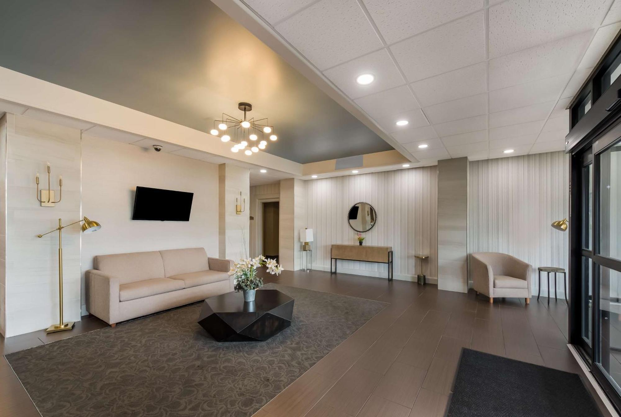 Western Executive New Haven-west Haven 3*