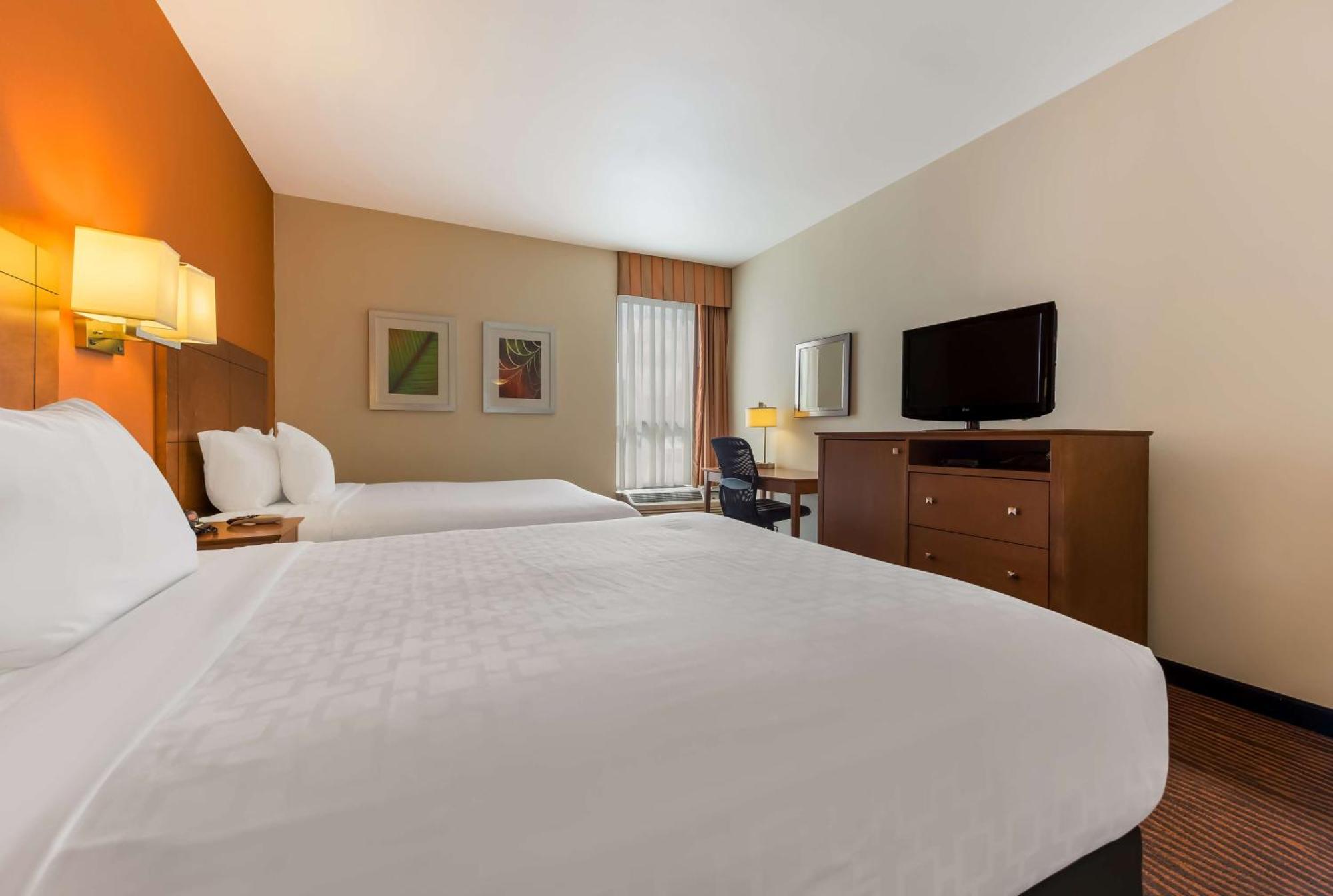 Hotel Western Executive New Haven-west Haven West Haven